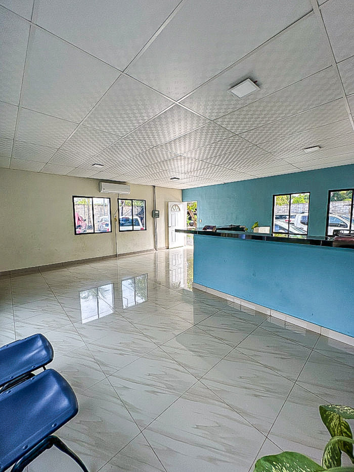 Propiedad comercial en venta cerca del aeropuerto en San Luis Talpa