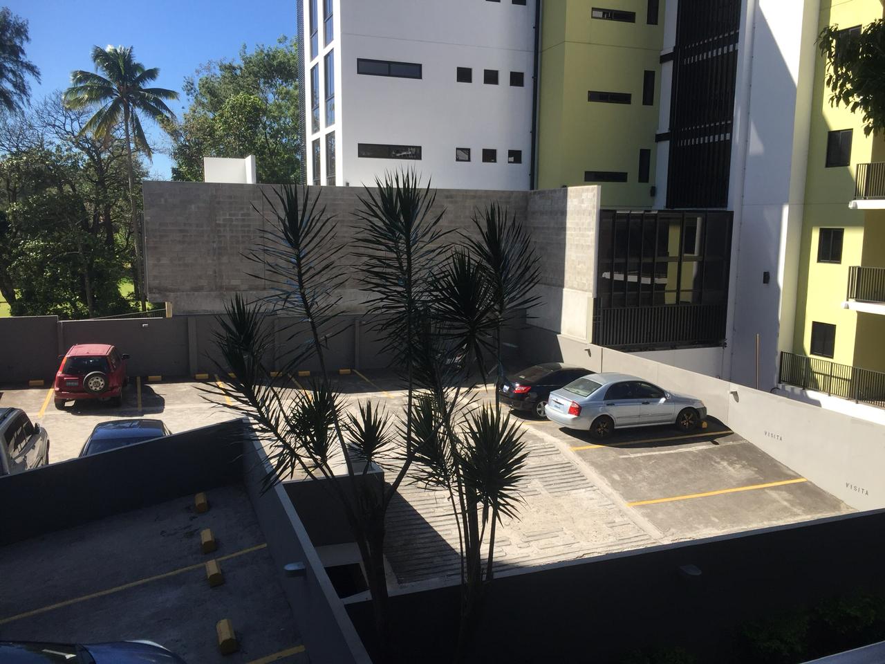 CityMax alquilo apartamento de 3 Habitaciones en Col Escalón