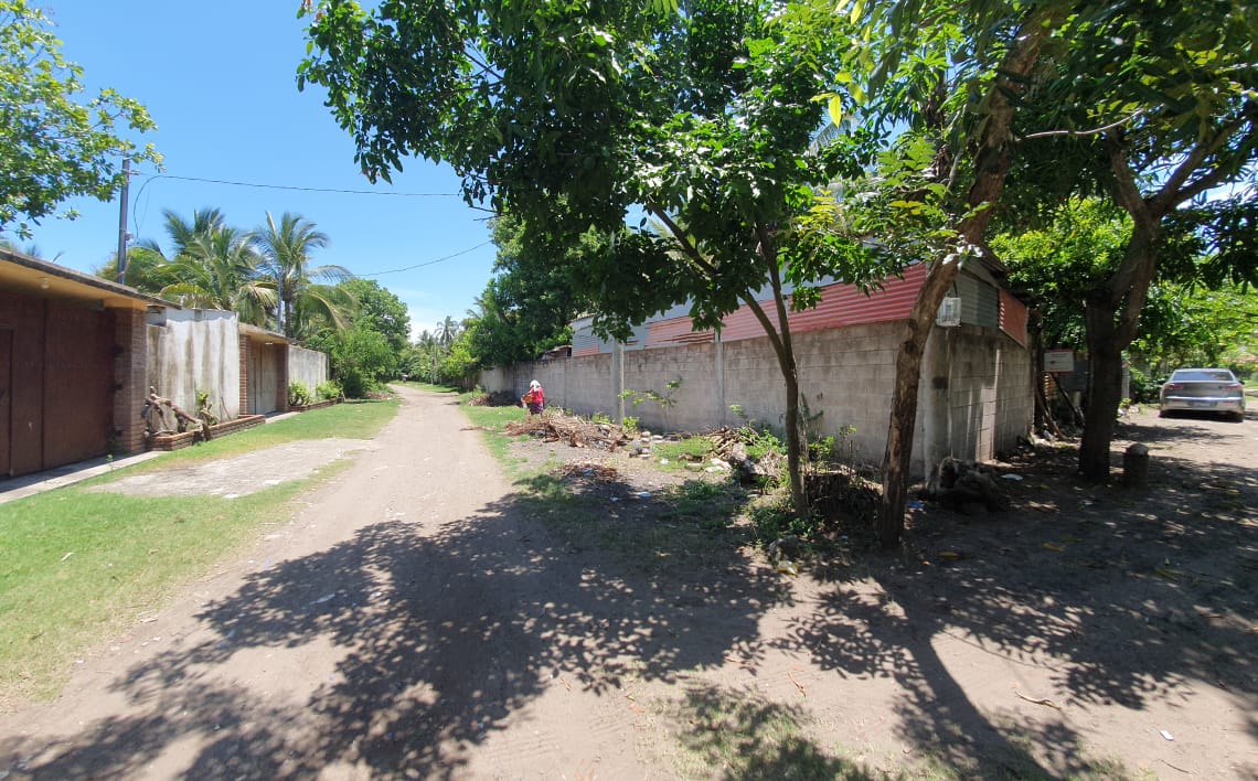 Vendo Terreno en playa Costa Azul