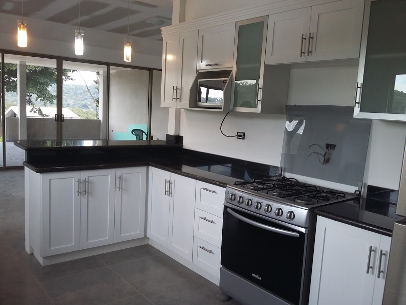 SE ELABORAN GABINETES DE COCINA A LA MEDIDA | Otros Artículos para el